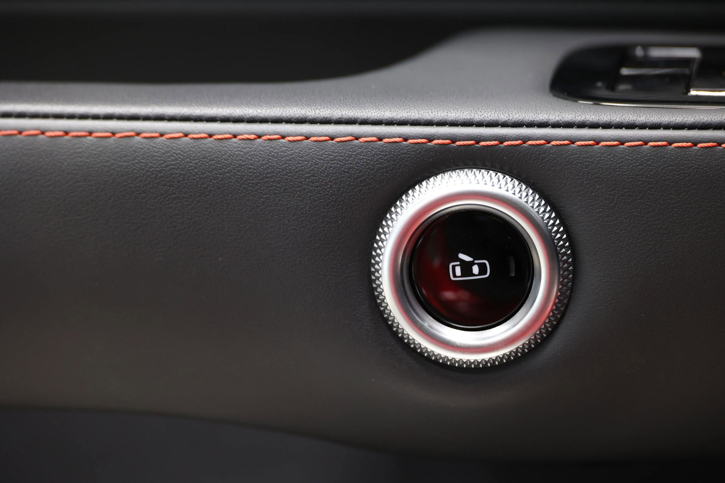 Used 2024 Maserati GranTurismo Trofeo image 13