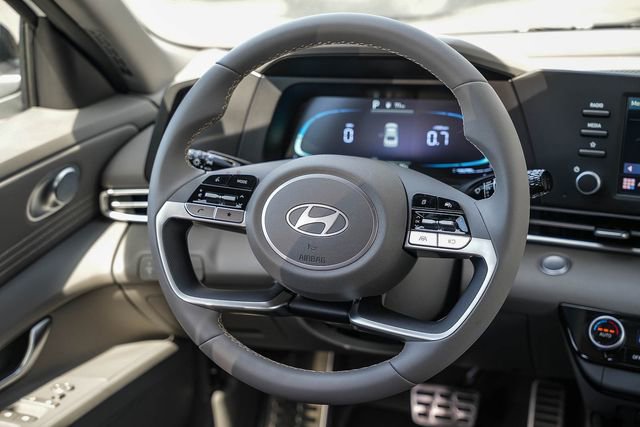 New 2026 Hyundai Elantra Sport FWD image 18