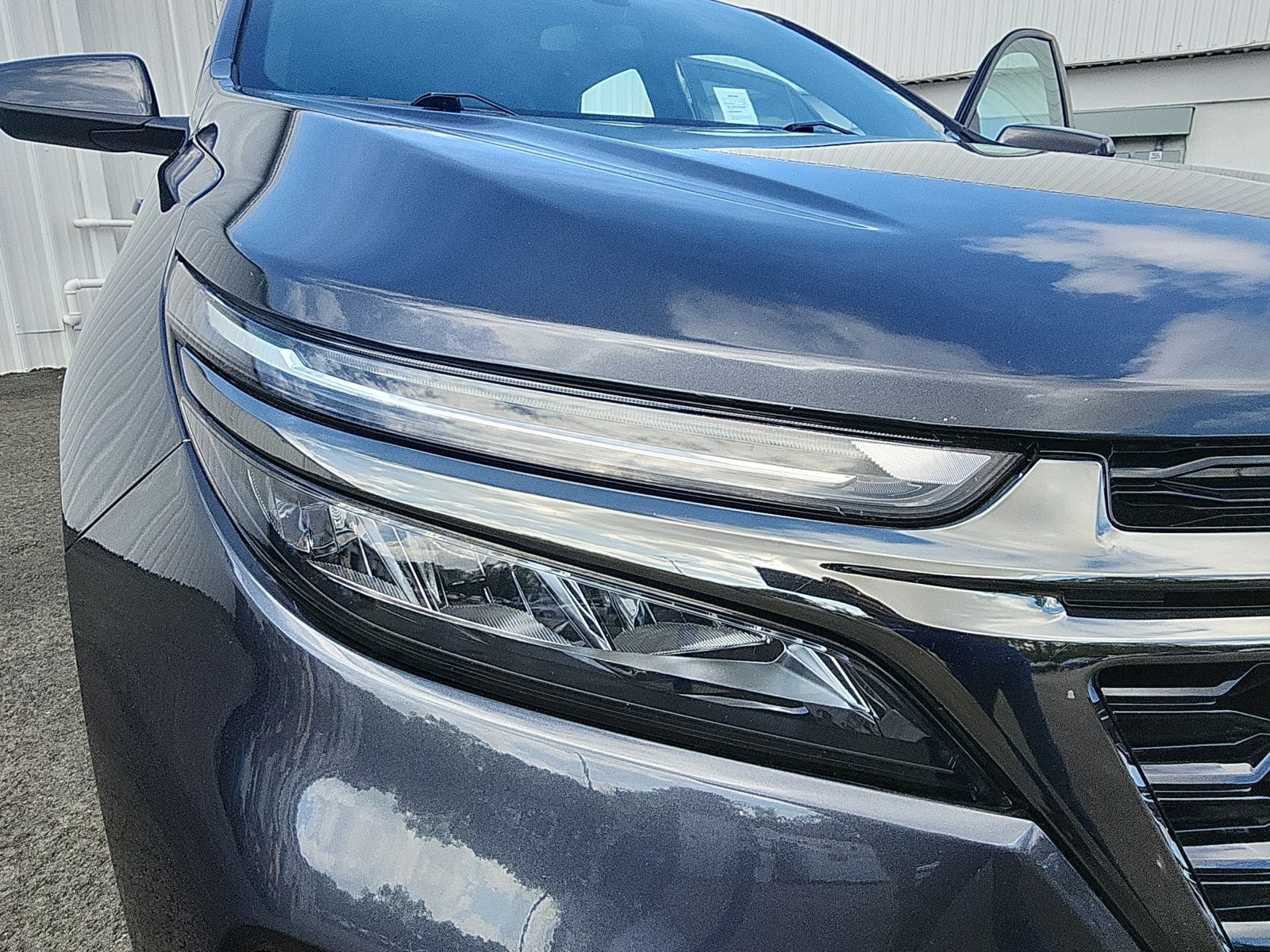 Used 2023 Chevrolet Equinox RS AWD/4WD image 12