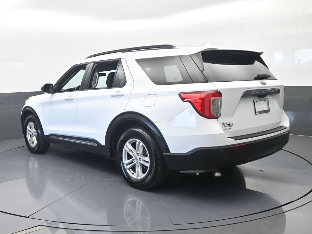 Used 2020 Ford Explorer XLT RWD image 4