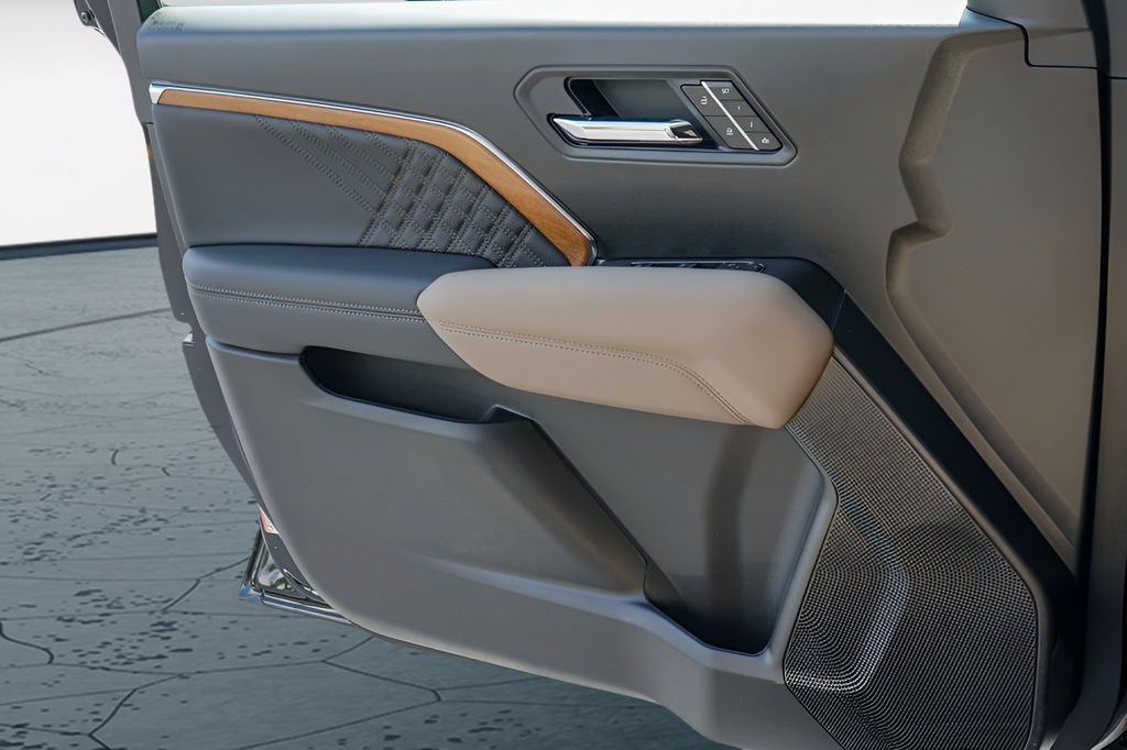 New 2026 GMC Canyon Denali AWD/4WD image 16