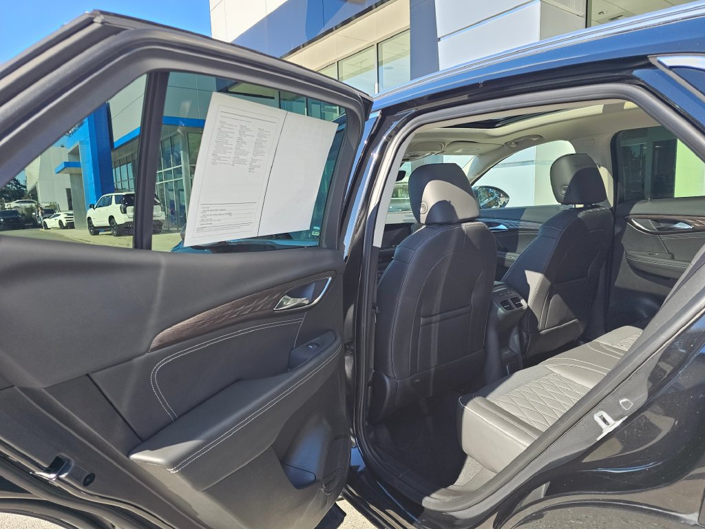 Used 2023 Buick Envision Avenir AWD/4WD image 20