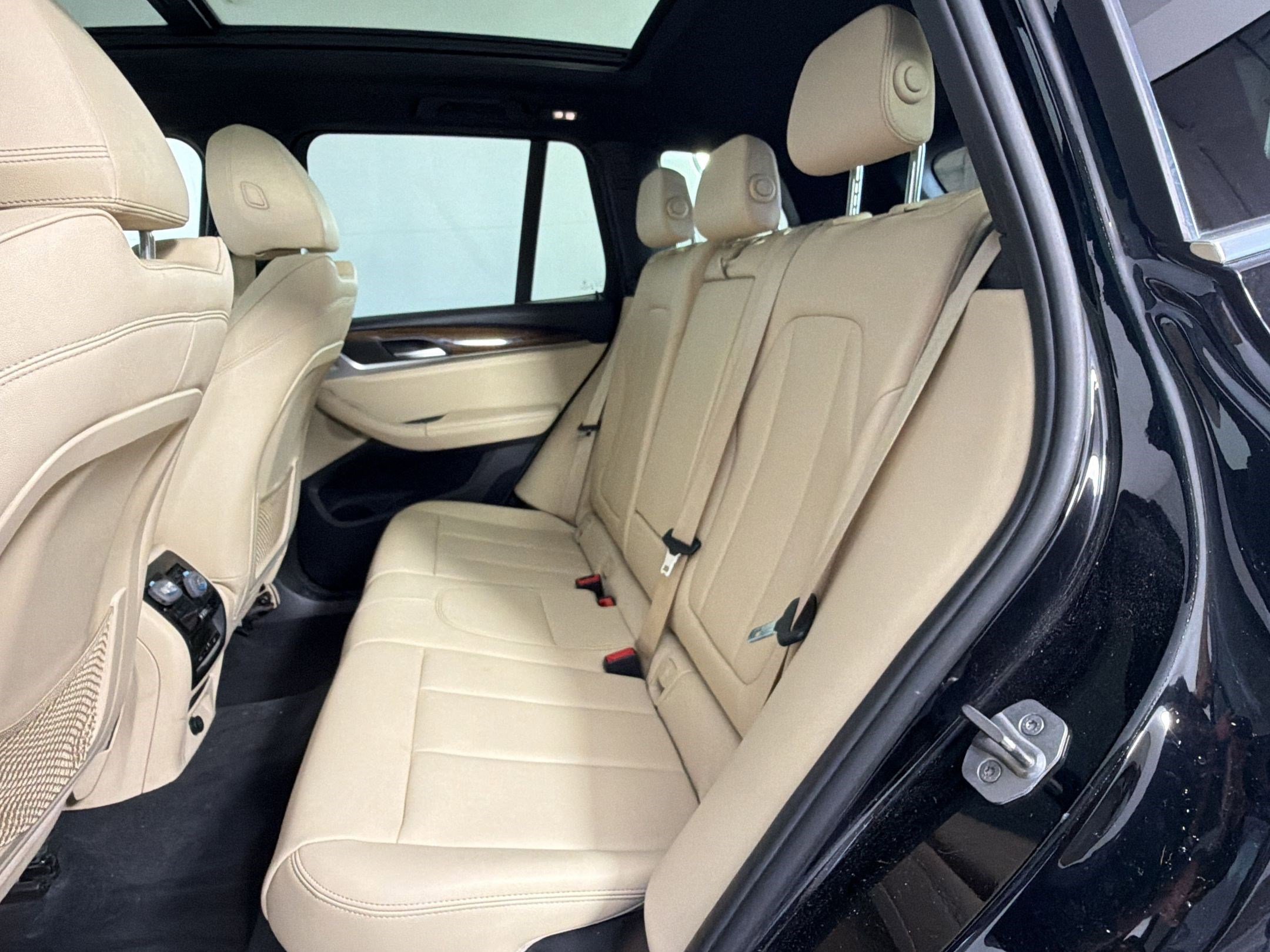 Used 2018 BMW X3 xDrive30i image 14