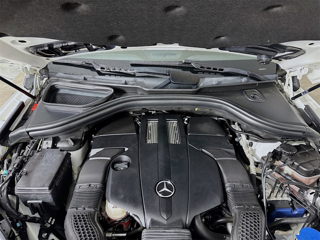 Used 2018 Mercedes-Benz GLS 450 4MATIC image 33