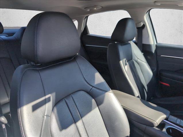 Used 2021 Hyundai Sonata Limited w/ Preferred Accessory Package image 24