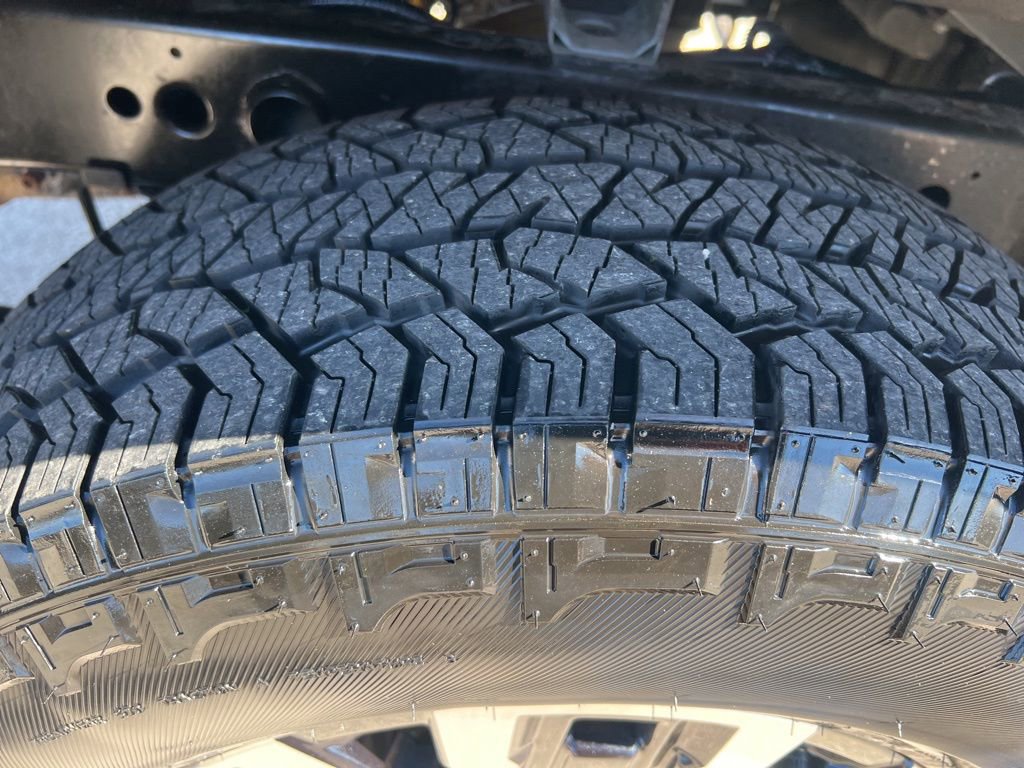 Certified 2024 Nissan Frontier PRO-4X w/ Technology Package image 38