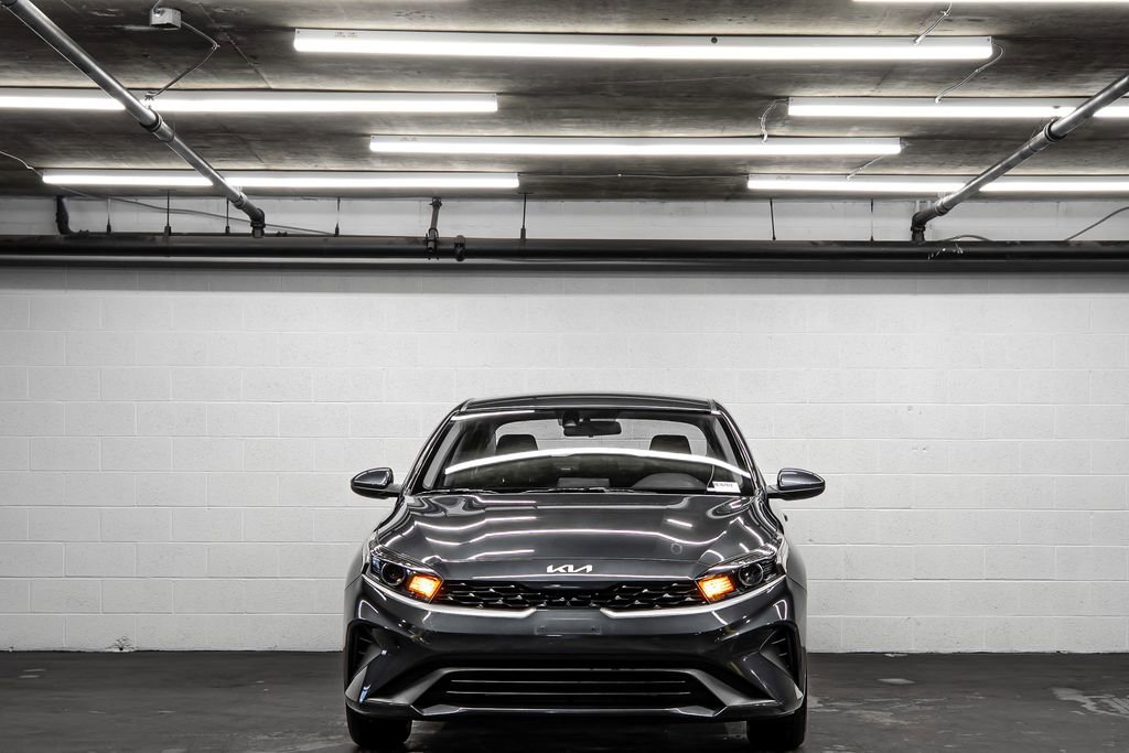 Used 2024 Kia Forte LXS image 8