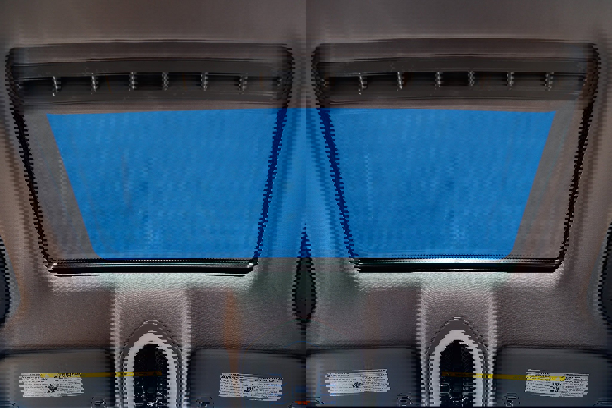 Used 2016 Porsche Panamera S image 27