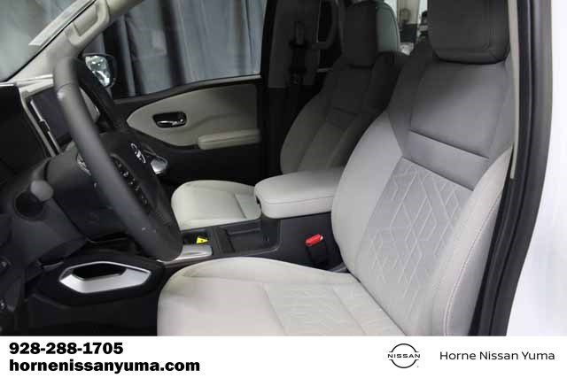 New 2025 Nissan Frontier SV w/ SV Convenience Package image 4