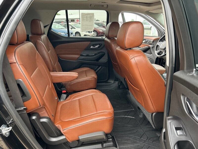 Used 2019 Chevrolet Traverse High Country w/ LPO, Floor Liner Package image 28