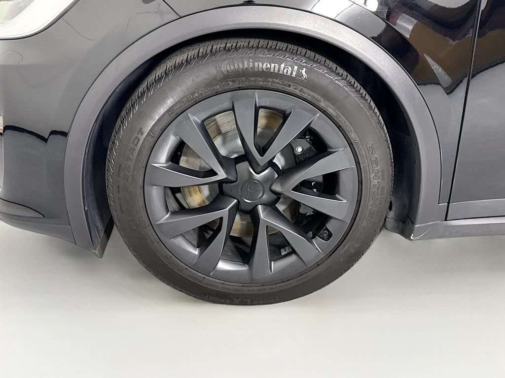 Used 2023 Tesla Model X AWD/4WD image 29