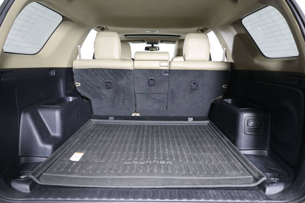 Used 2015 Toyota 4Runner Limited AWD/4WD image 18