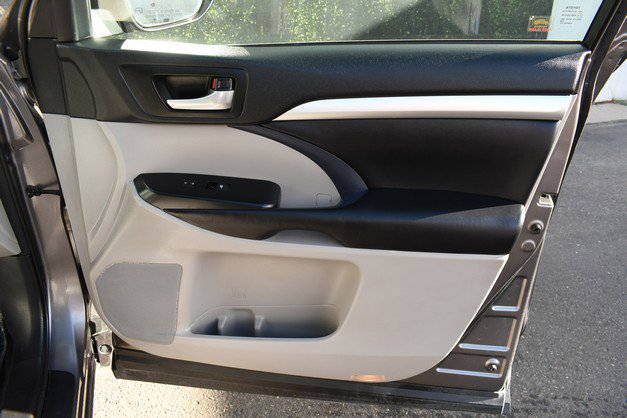 Certified 2017 Toyota Highlander XLE image 24