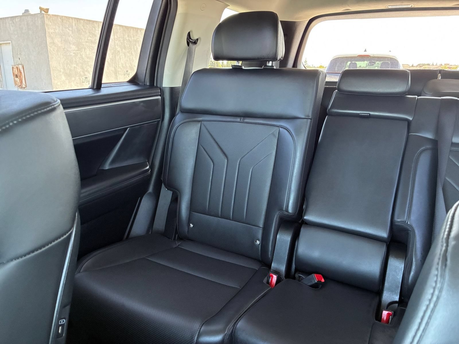 Used 2025 Hyundai Santa Fe SEL FWD image 41