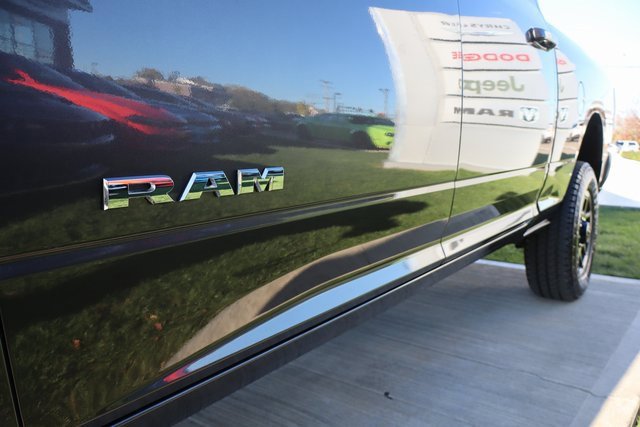 Used 2025 RAM 2500 Laramie image 10