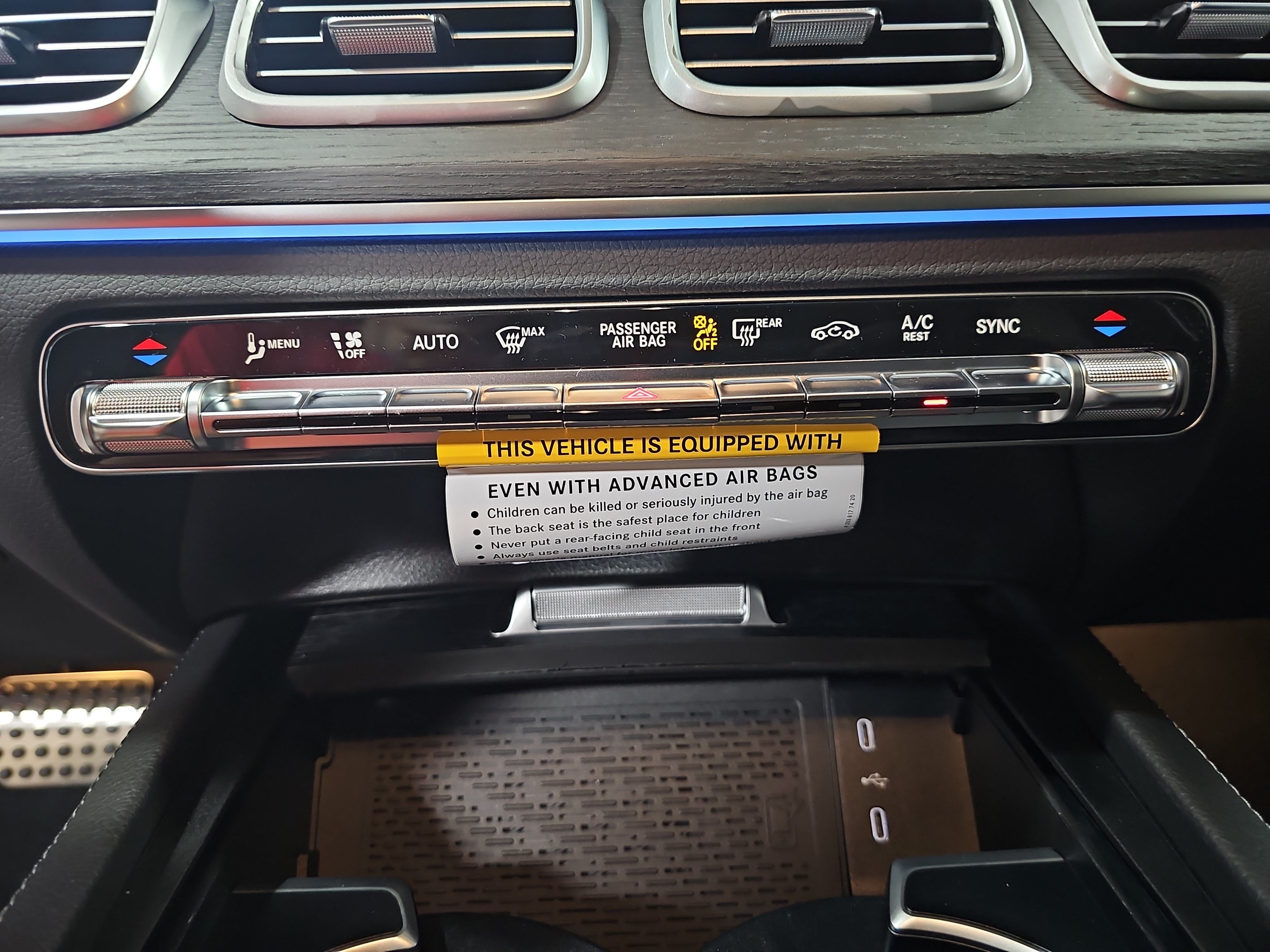 New 2026 Mercedes-Benz GLS 450 4MATIC image 23
