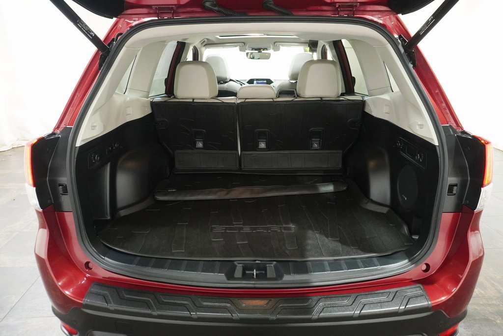 Used 2019 Subaru Forester Limited w/ Popular Package #3 image 6