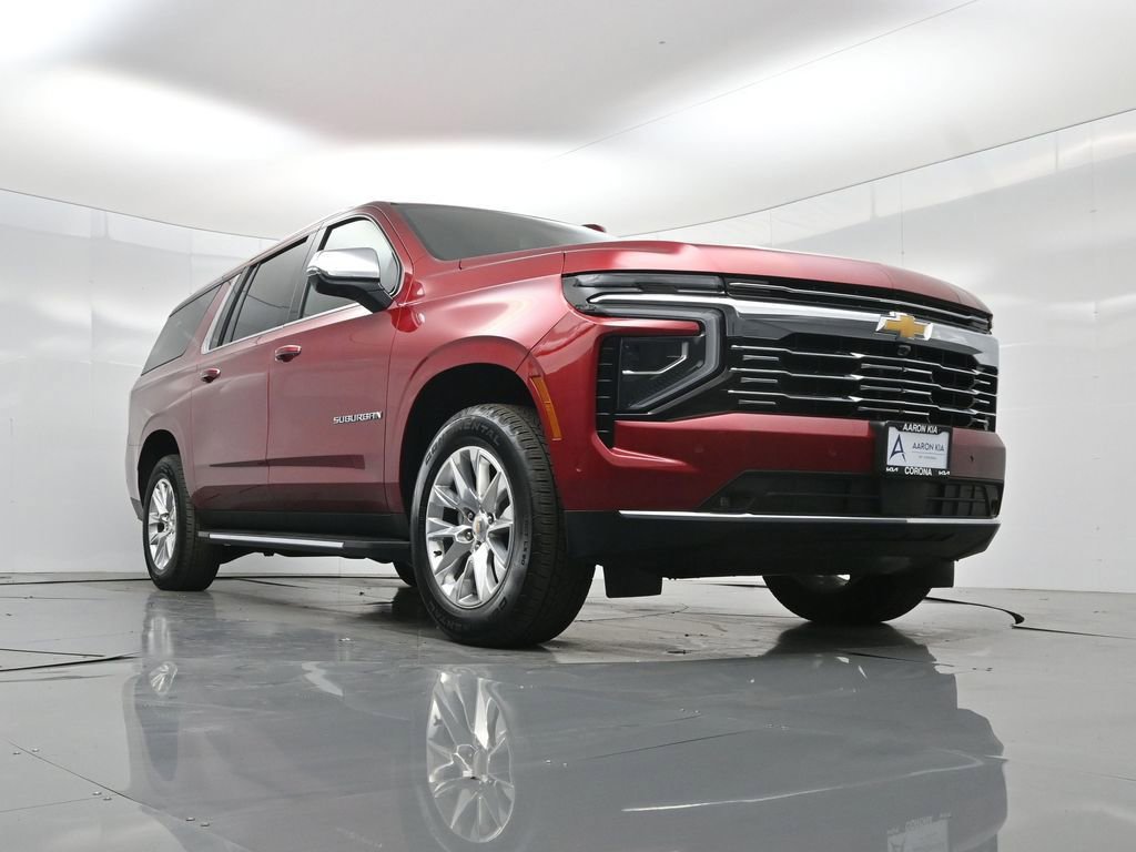 Used 2025 Chevrolet Suburban Premier image 37