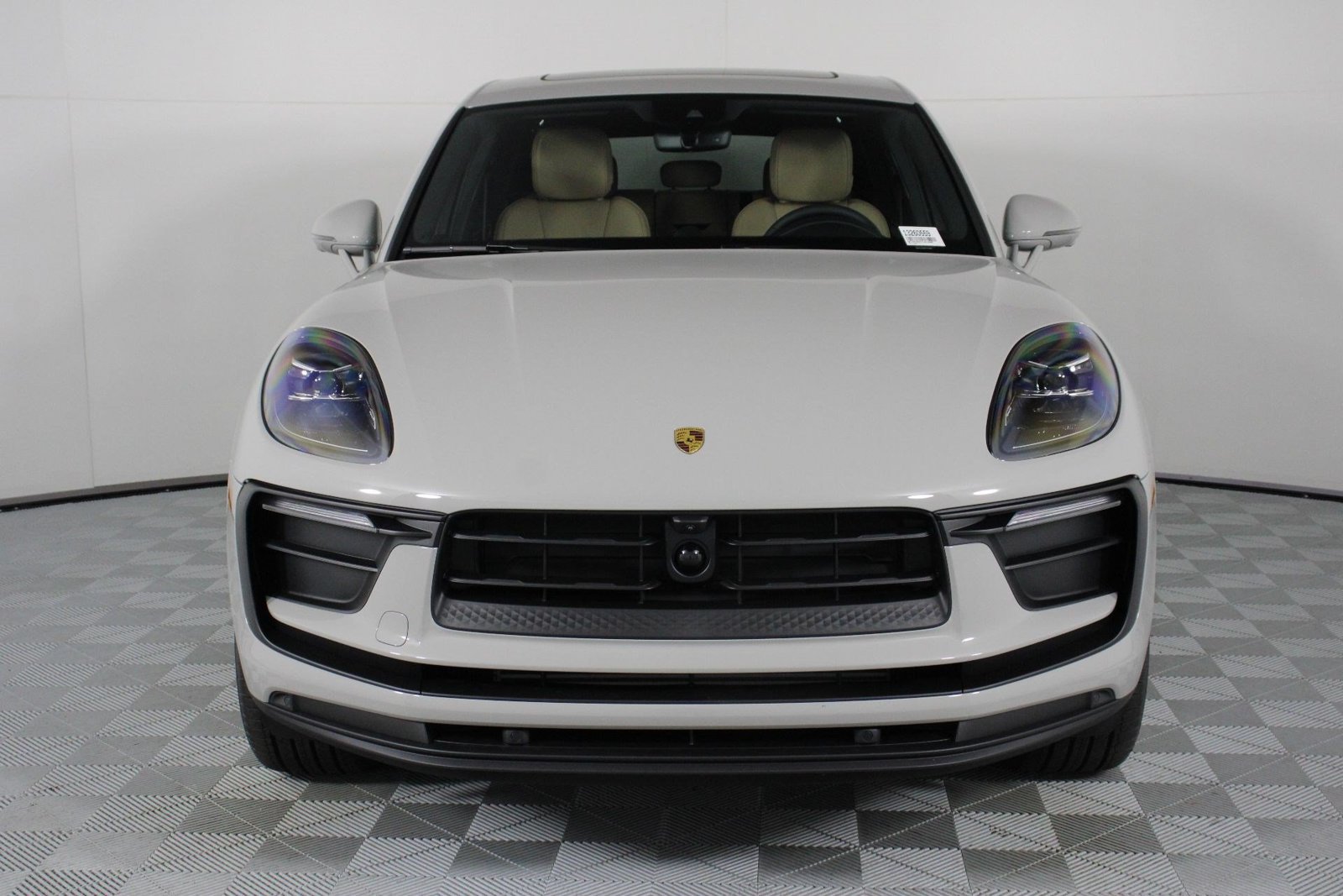 New 2026 Porsche Macan AWD/4WD image 10