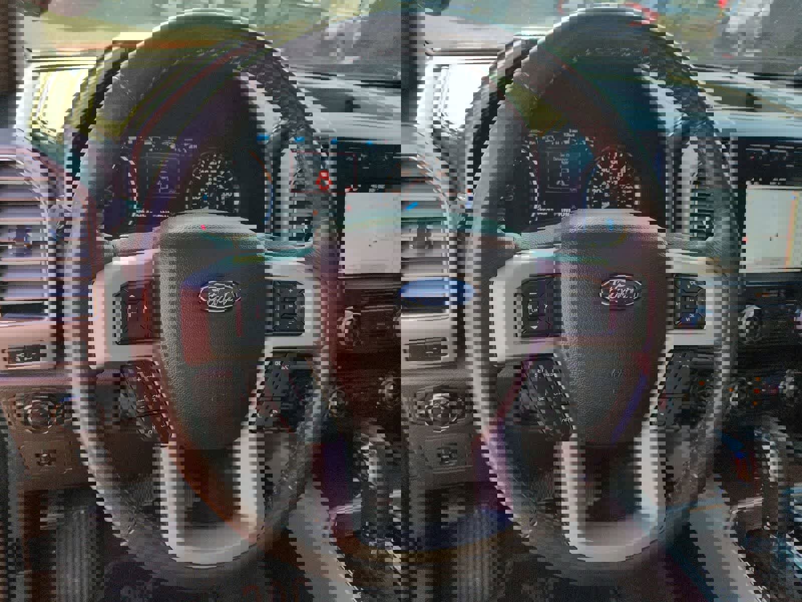 Used 2017 Ford F150 King Ranch w/ Equipment Group 601A Luxury image 24