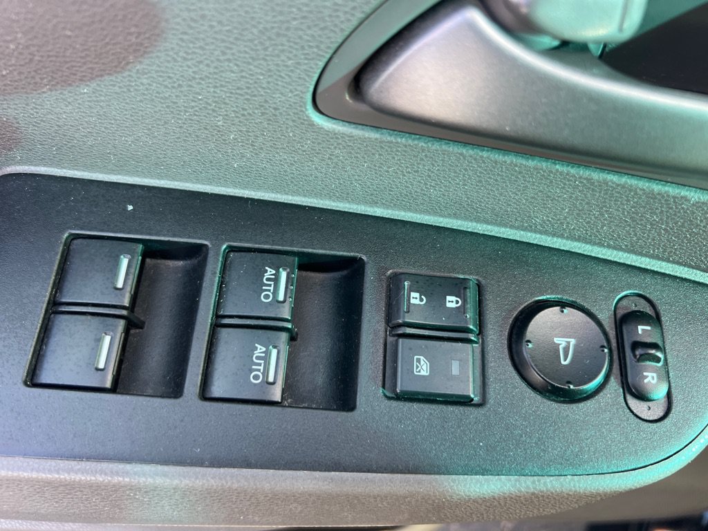 Used 2011 Honda Odyssey EX-L image 26