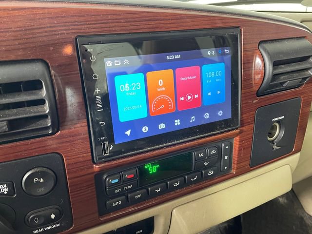 Used 2005 Ford F350 Lariat image 7