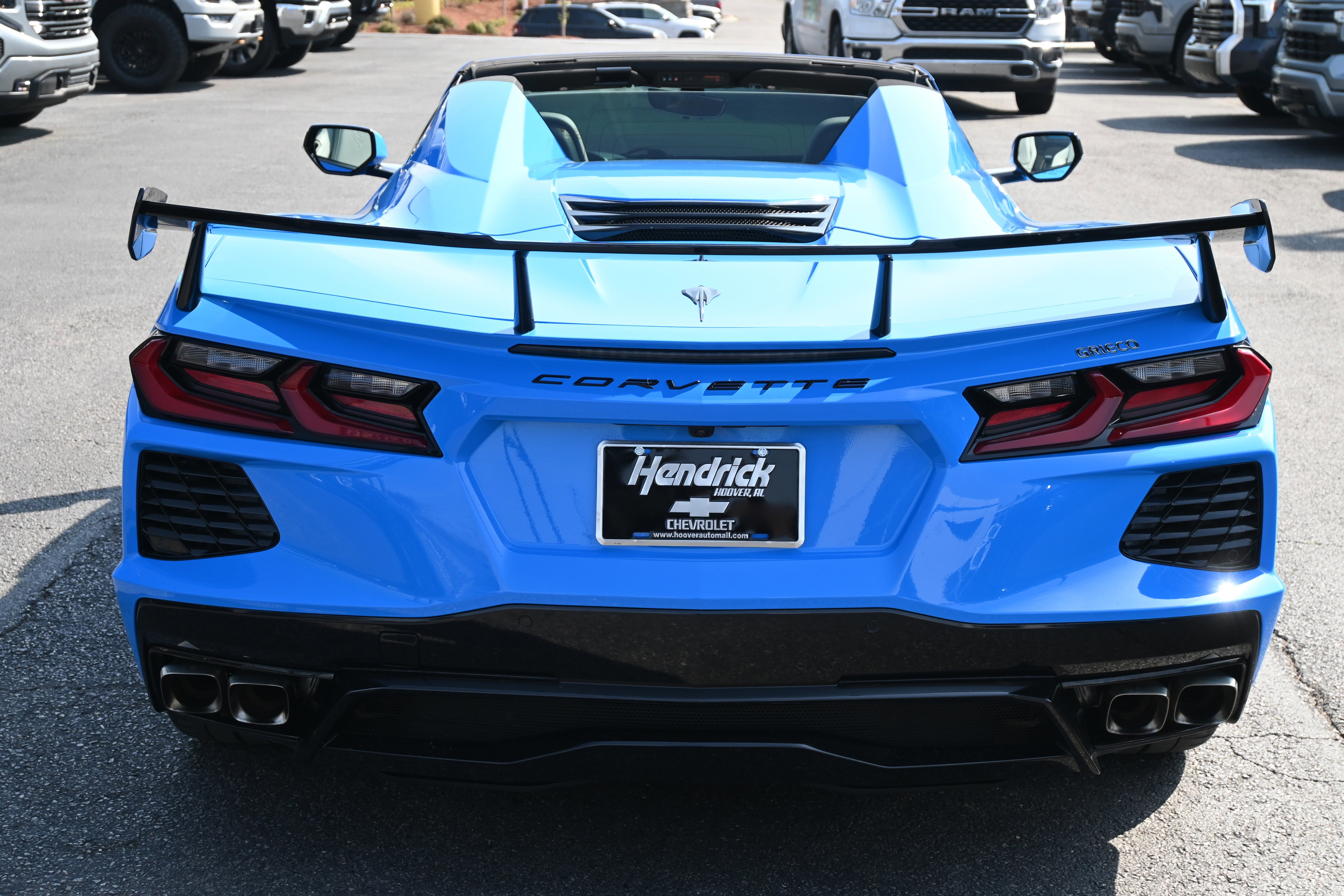 Used 2023 Chevrolet Corvette Stingray Convertible w/ 1LT image 18