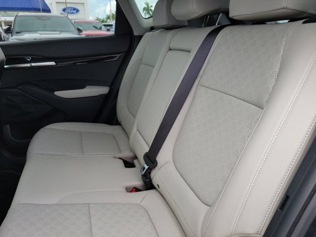 Used 2023 Kia Seltos EX AWD/4WD image 16