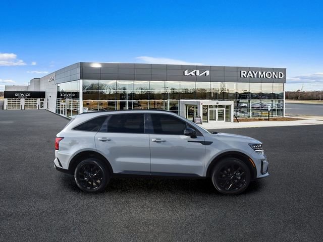 Certified 2023 Kia Sorento SX AWD/4WD image 2