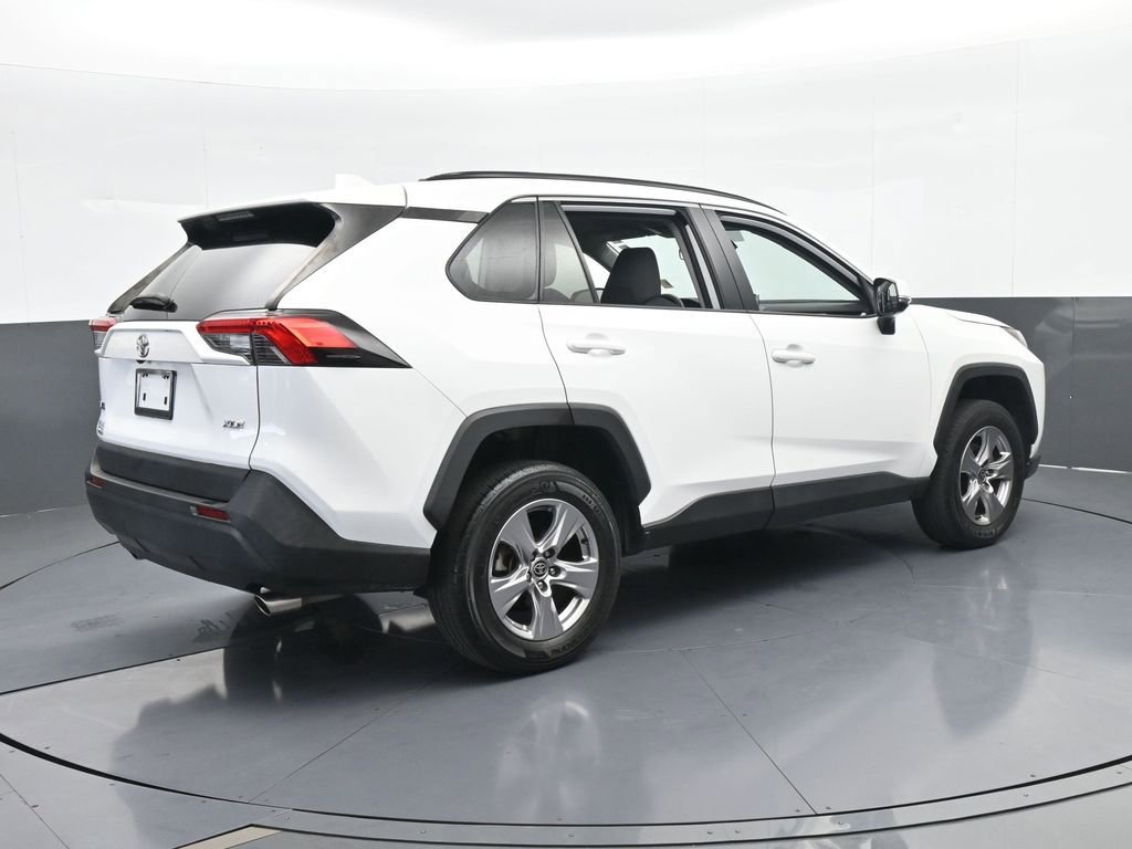 Used 2023 Toyota RAV4 XLE image 6
