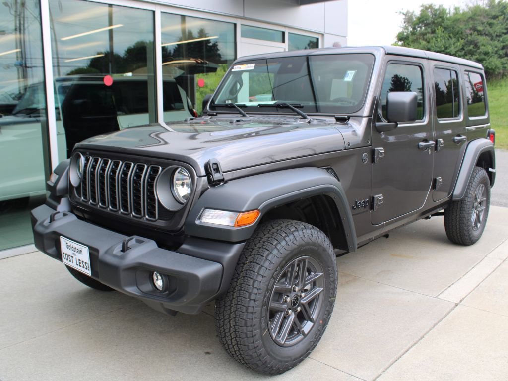 New 2025 Jeep Wrangler Sport S image 5