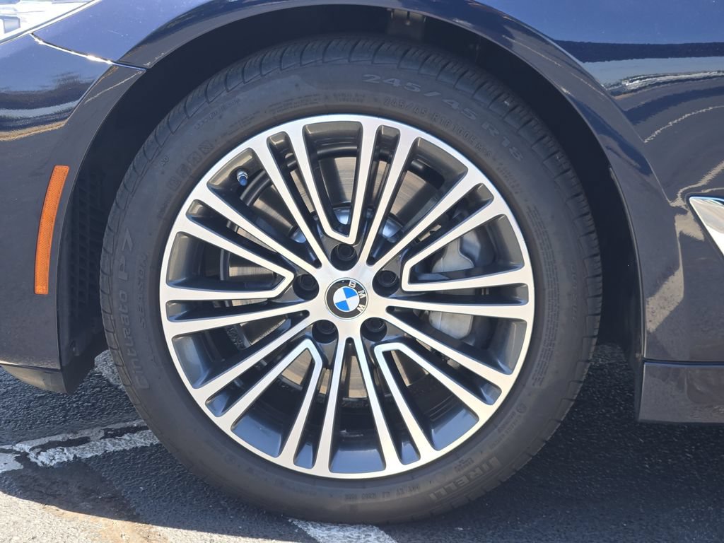 Used 2020 BMW 530i xDrive w/ Convenience Package AWD/4WD image 12