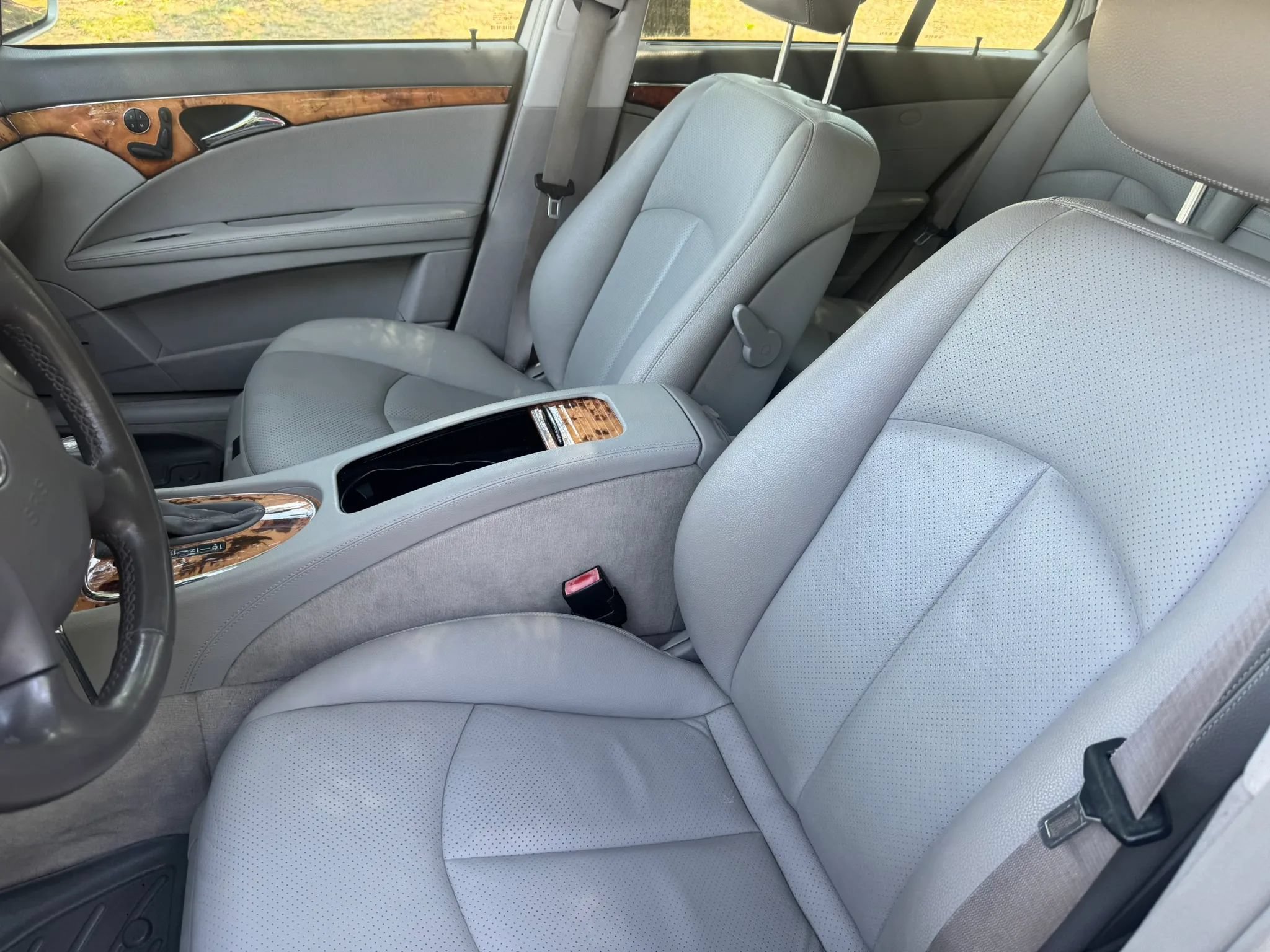 Used 2006 Mercedes-Benz E 350 4MATIC Wagon image 15