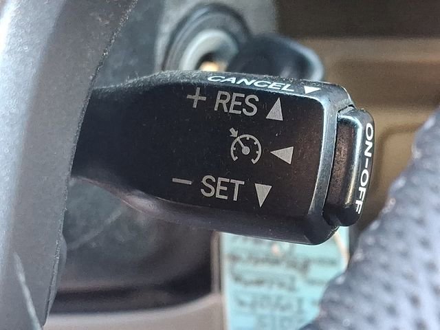 Used 2015 Toyota Tacoma PreRunner w/ TRD Sport Package image 22