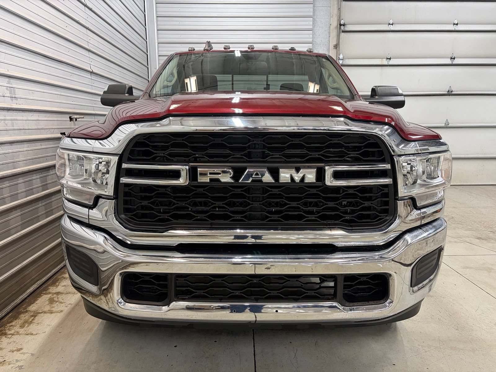 Used 2020 RAM 2500 Tradesman AWD/4WD image 2