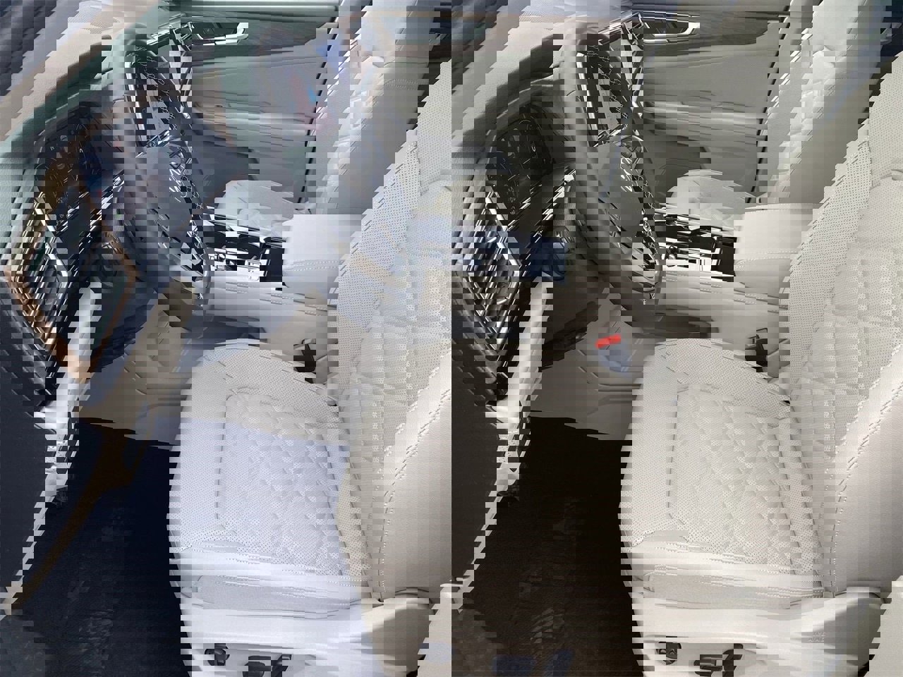 New 2026 Volkswagen Atlas SE image 15