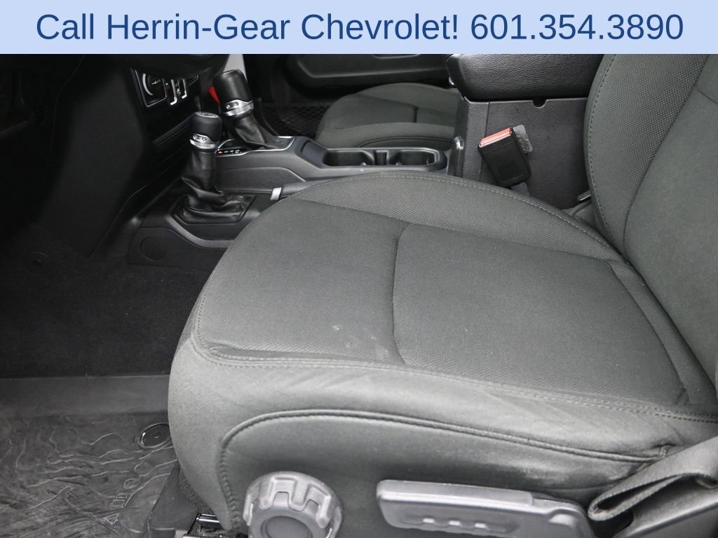 Used 2021 Jeep Wrangler Unlimited Sport image 13