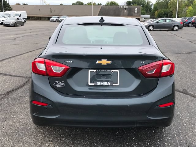 Used 2018 Chevrolet Cruze LT w/ LT Fleet Convenience Package FWD image 6