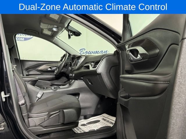 Used 2023 GMC Terrain SLE w/ Driver Convenience Package AWD/4WD image 18