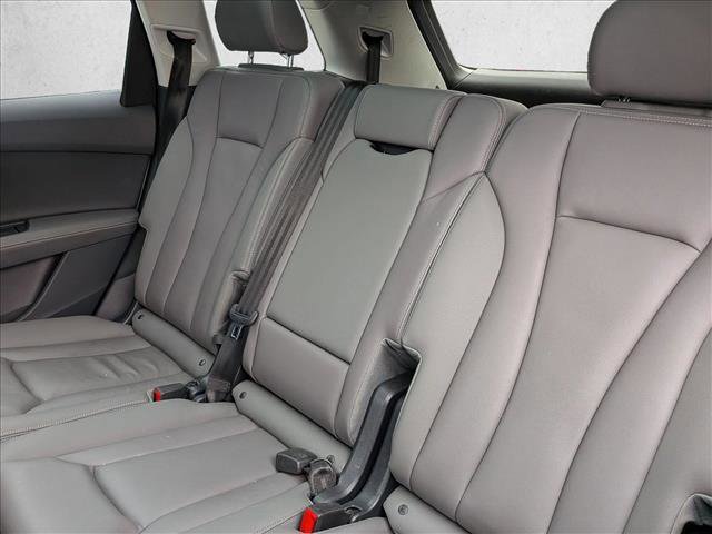 Certified 2025 Audi Q7 3.0T Premium Plus image 17