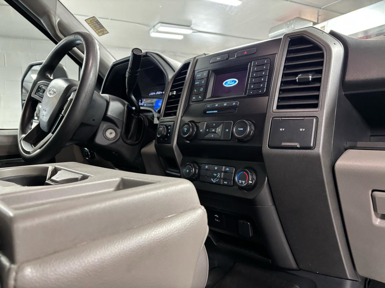 Used 2022 Ford F250 XL AWD/4WD image 20