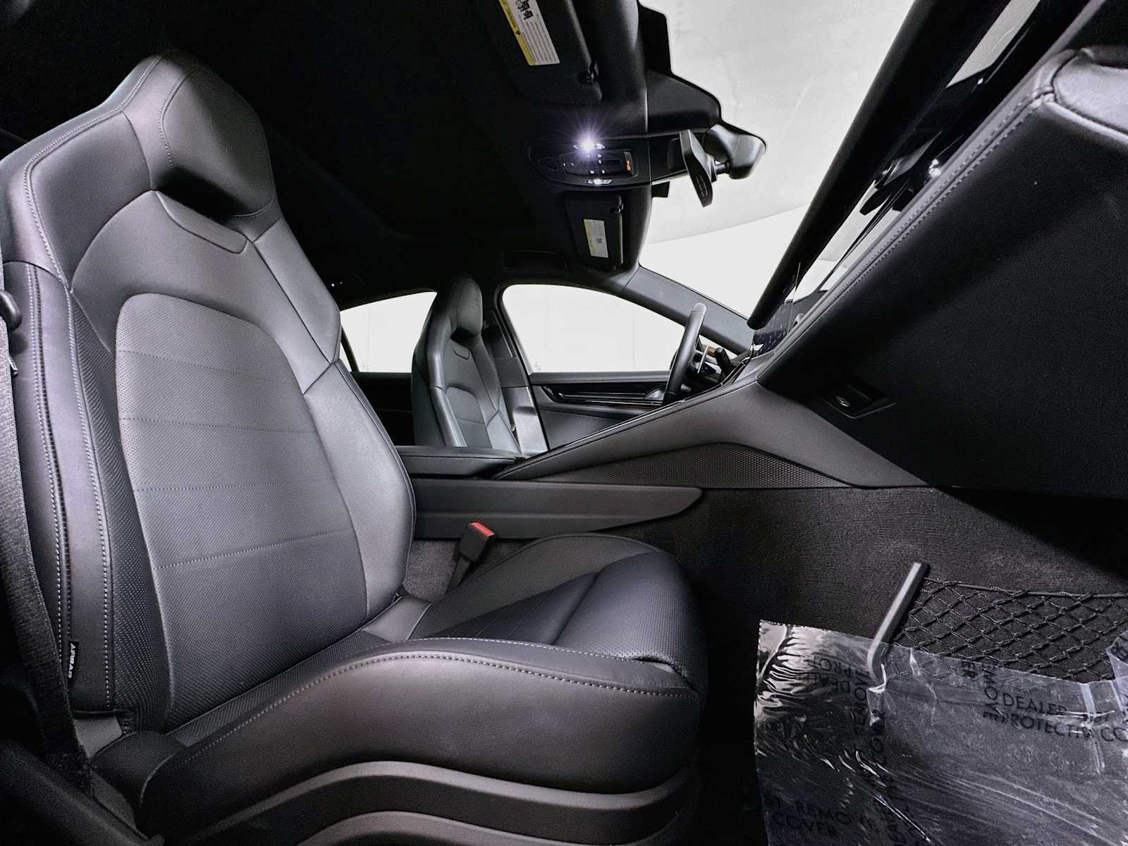 Certified 2025 Porsche Panamera 4 AWD/4WD image 29