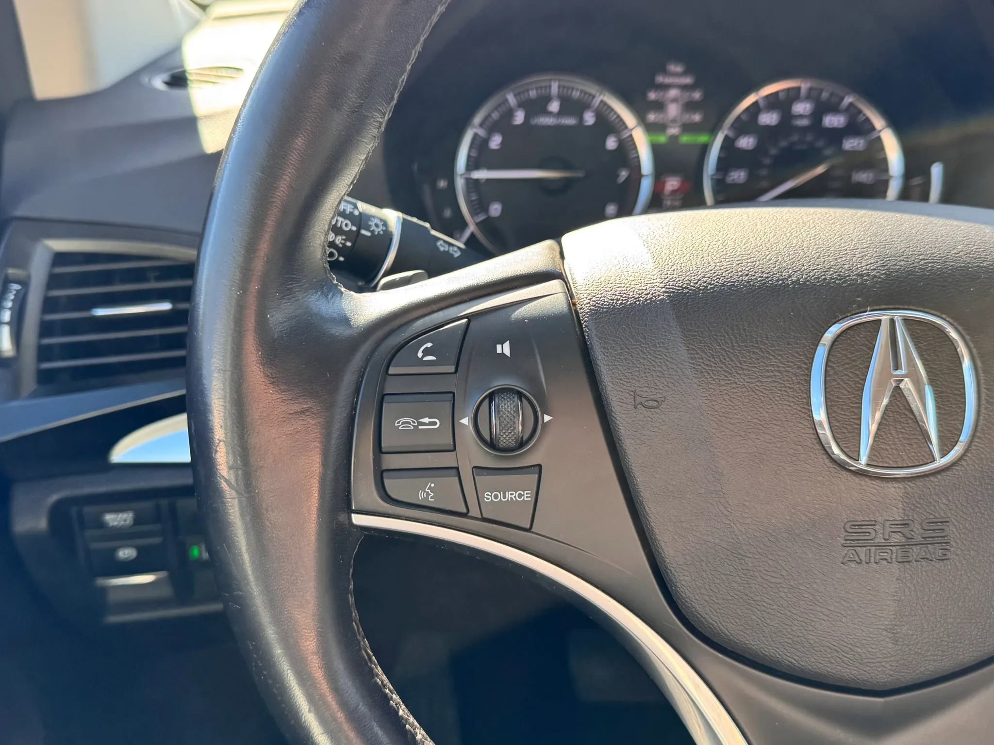 Used 2019 Acura MDX SH-AWD w/ Technology Package image 14