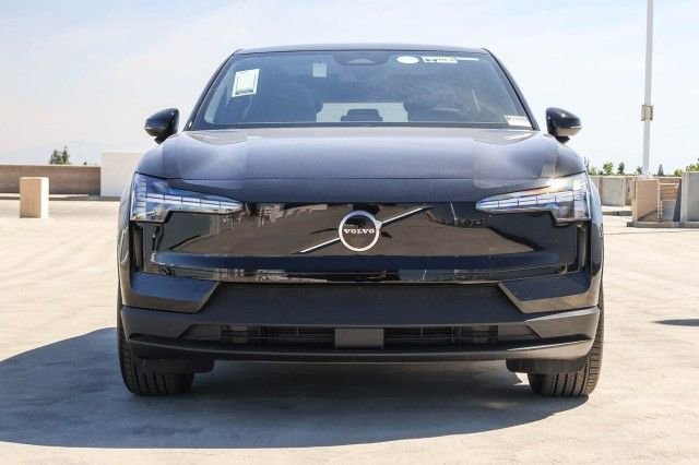 New 2025 Volvo EX30 Plus w/ Protection Package Premier image 2