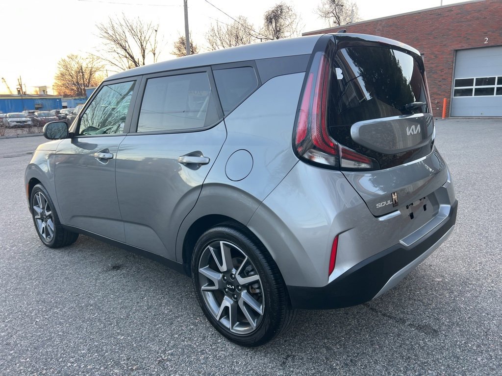 Certified 2024 Kia Soul EX w/ Option Group 015 image 3