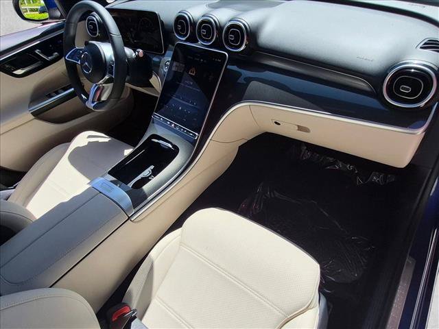 Used 2026 Mercedes-Benz C 300 Sedan image 21