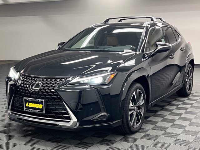 Certified 2023 Lexus UX 250h FWD w/ Accessory Package (Z2) image 2