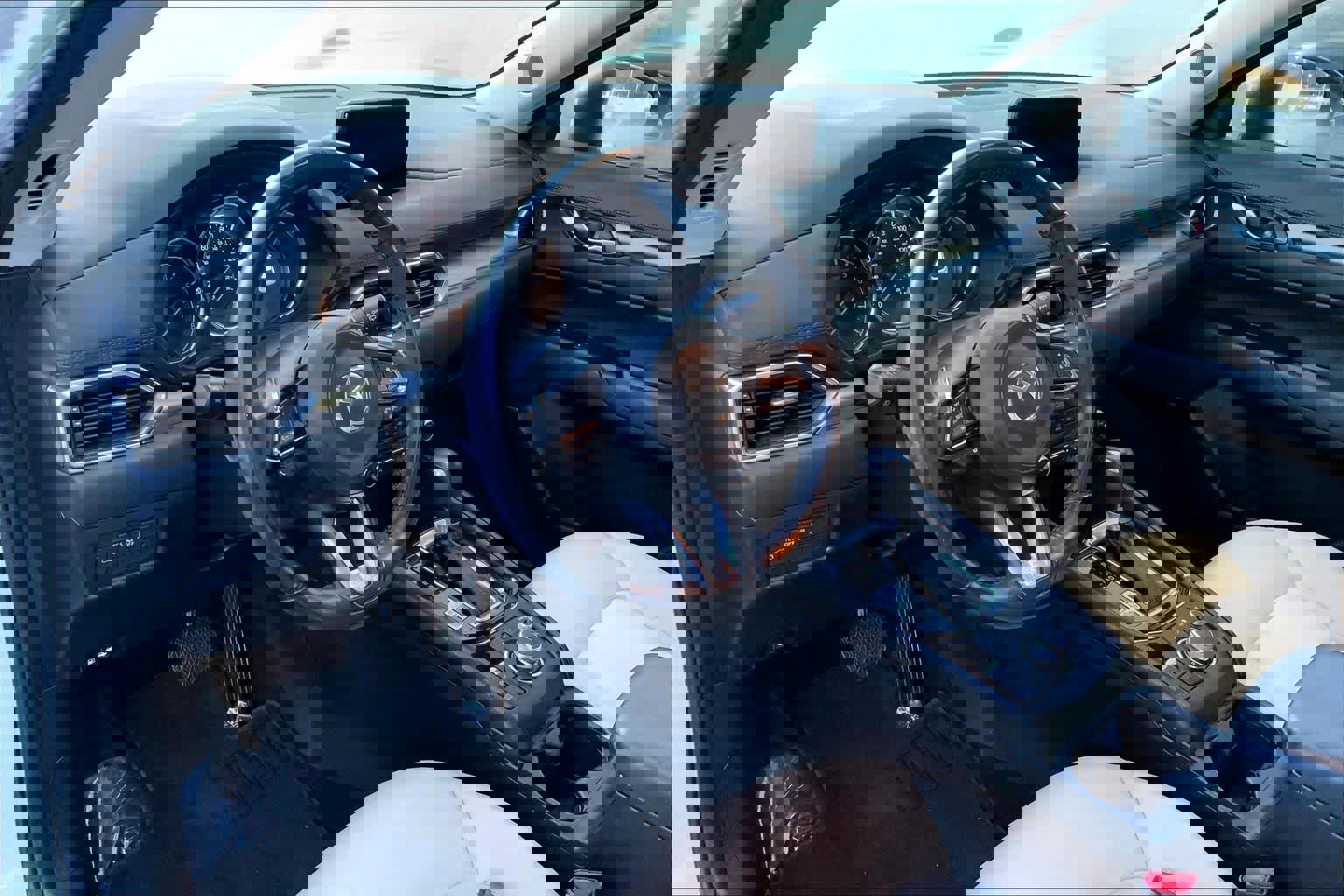 Used 2019 MAZDA CX-5 Touring image 17