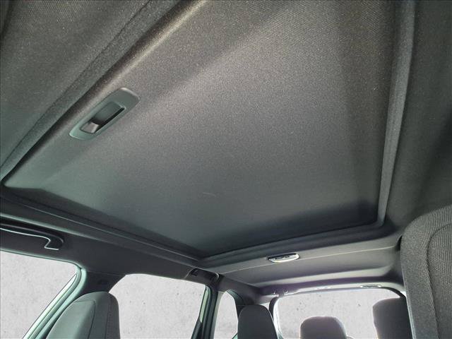Used 2025 Subaru Forester Premium AWD/4WD image 16