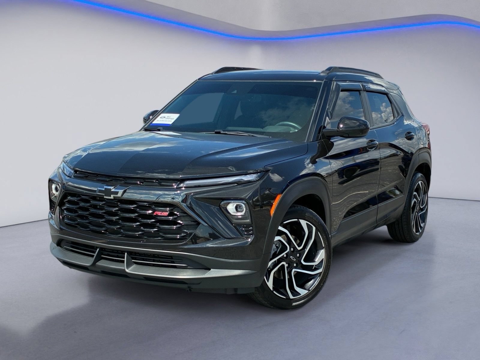 Used 2024 Chevrolet TrailBlazer RS w/ Driver Confidence Package FWD image 2